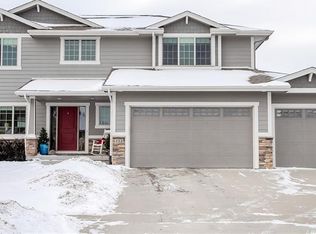 233 S 84th St, West Des Moines, IA 50266