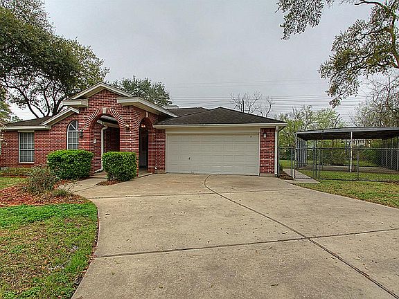 5th image of 745 Sue Barnett Dr