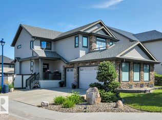 6824 19a Ave SW, Edmonton, AB T6X 0M1