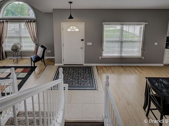 5th image of 6895 Scott Woods Ct NE