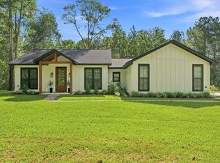 2416 Us Highway 11, Moselle, MS 39459