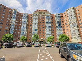 3200 N Leisure World Blvd APT 715, Silver Spring, MD 20906