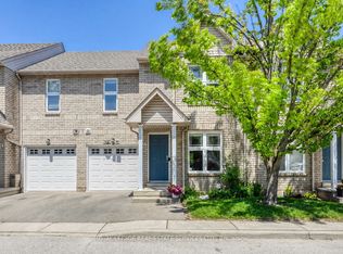 2189 Postmaster Dr #15, Oakville, ON L6M4E6