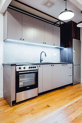 Rented by Nooklyn NYC LLC | media 92