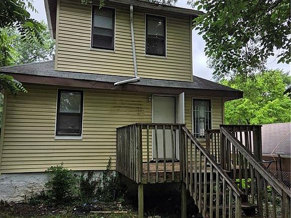 3rd image of 7103 College Ave