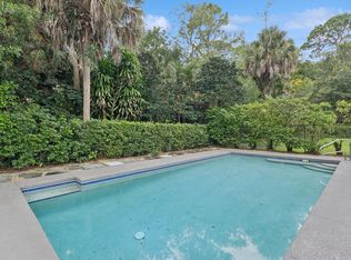 15230 Oak Chase Ct, Wellington, FL 33414