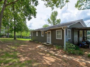 1854 Horsechestnut Trl, Ridgeway, SC 29130