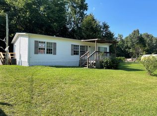 233 Sunnyfield Ln, Camden, TN 38320