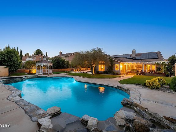 2nd image of 41006 Vista Rambia