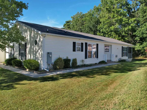 72 Knollwood Dr, Mays Landing, NJ 08330