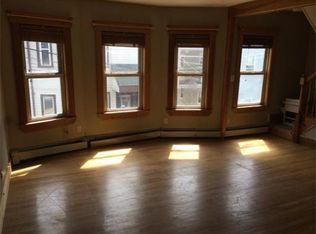 2 Richardson Ter #2V, Somerville, MA 02145