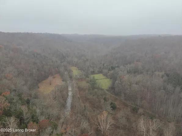 3095 Herbert Howell Rd, Hodgenville, KY 42748