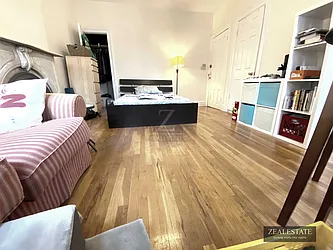 Rented by ZealEstate Group Inc