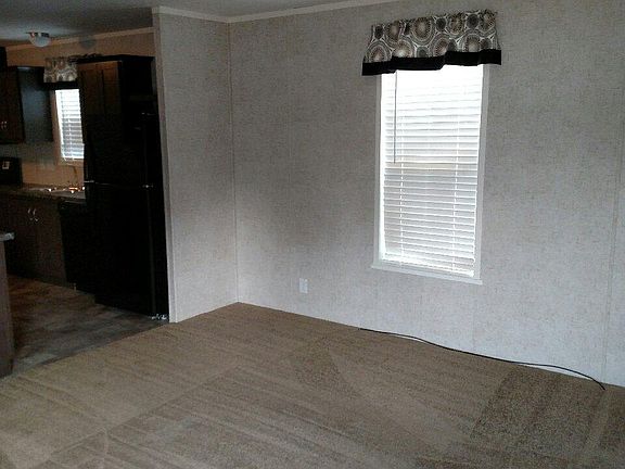 3rd image of 1811 Forbes St #459