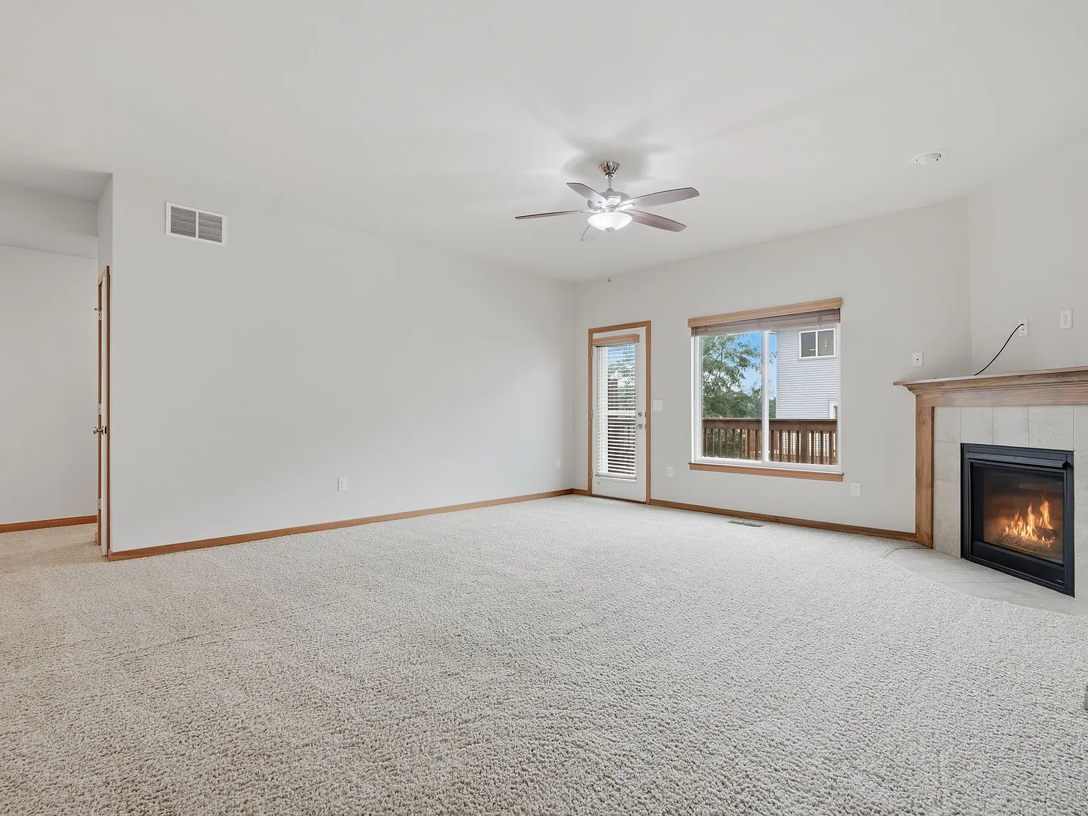 Cardinal Pointe Townhomes — Photo 3