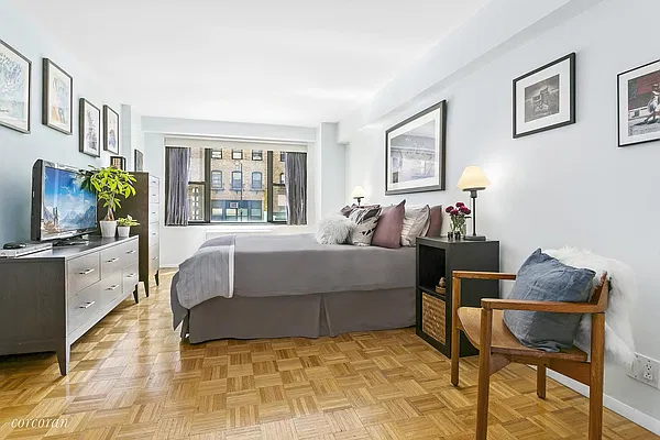 Sold by Corcoran | media 3