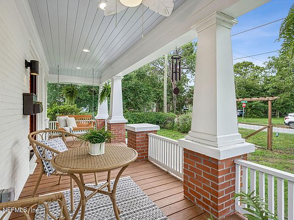 5th image of 1275 MONTEREY Street