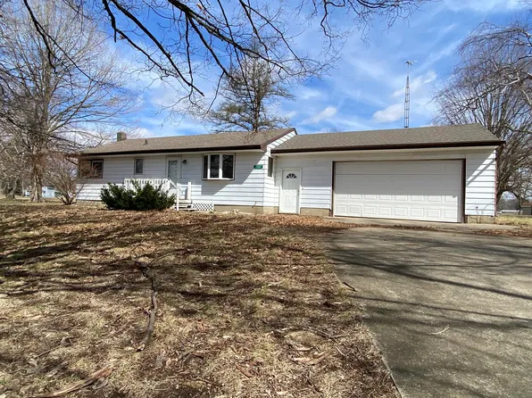 1360 W Mosherville Rd, Jonesville, MI 49250