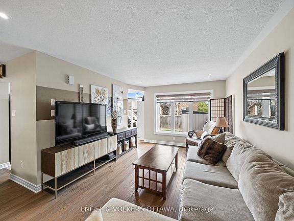5th image of 107 Mancini Way