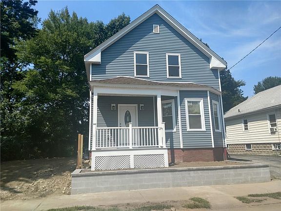 2nd image of 49 Riverdale St