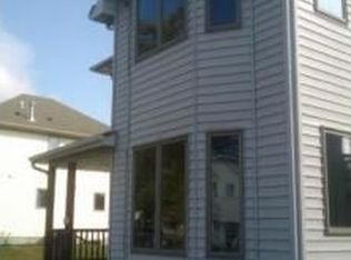 2010 Penn Ave N, Minneapolis, MN 55411