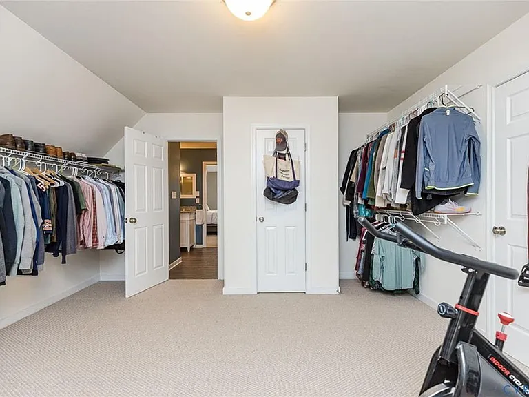 11907 Chislet Ct — Photo 33
