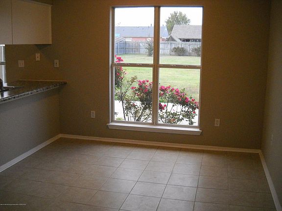 4th image of 6254 Oak Run Dr E