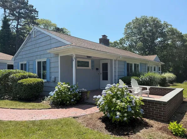 119 Stetson St, Hyannis, MA 02601