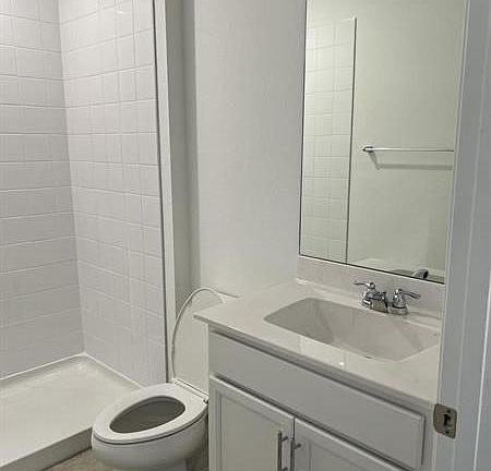 5th image of 3414 SW Princeton St #B