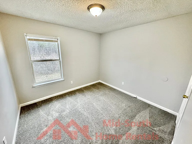 3538 Christine Rd — Photo 9