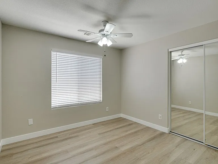 11051 Cresco Ct — Photo 22
