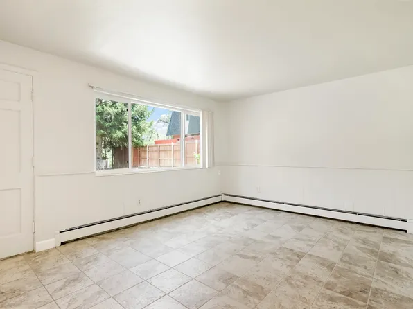 5720 S Pearl St #6, Littleton, CO 80121