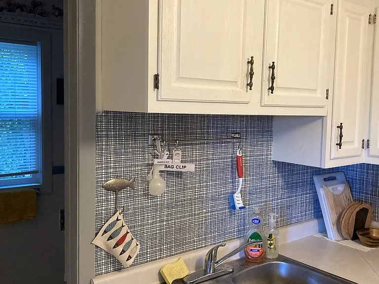 421 Sweeny Ave — Photo 9