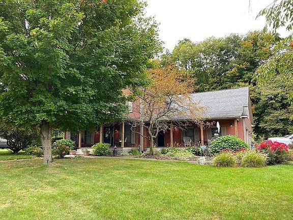 3rd image of 11191 Shadylane Dr