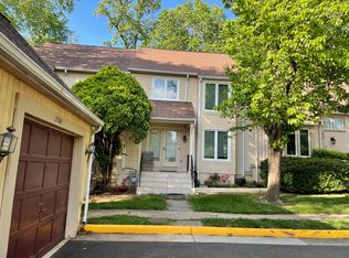 12582 Garland Tree Ct, Fairfax, VA 22033
