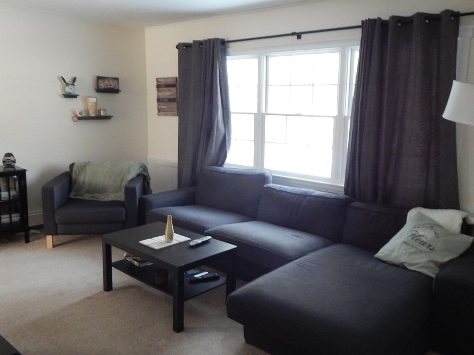 1st image of 42 Sparrow Ln