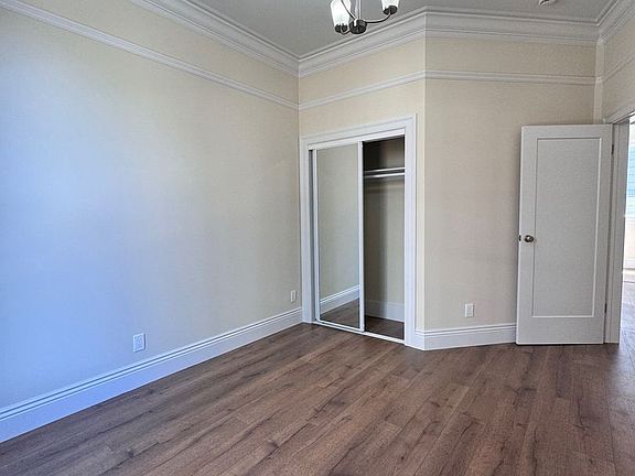 2nd image of 276 Oak St #277