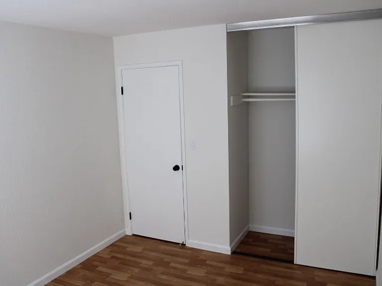 2152 Bluejay Cir — Photo 5
