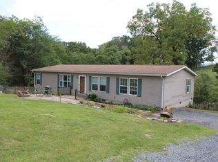 111 Hidden Acres Ln, Edinburg, VA 22824