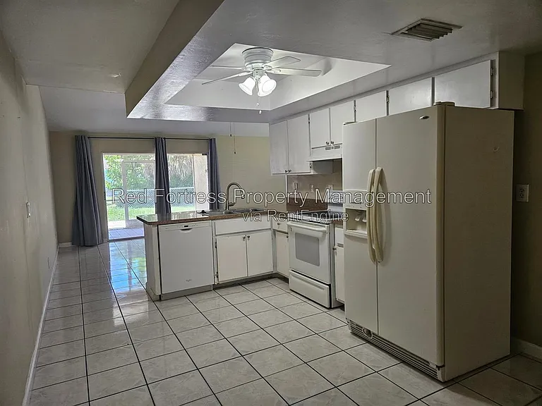 4114 Skyline Blvd #D — Photo 6