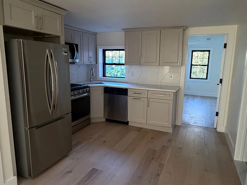 147 Quincy St #2