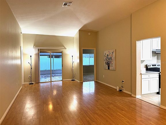 5th image of 1235 Alpine Lake Dr #1