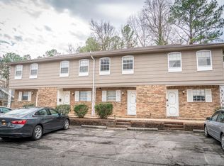 2290 Chapel Hill Rd, Hoover, AL 35216