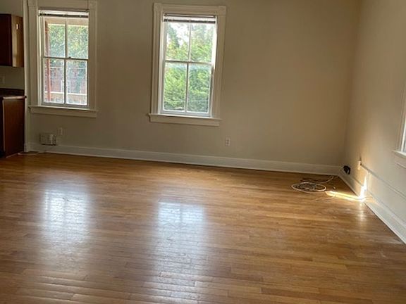 4th image of 602-604 N Belmont Ave