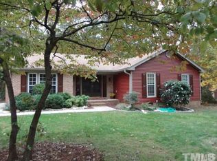1207 Haddington Dr, Cary, NC 27511