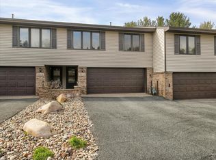 2010 Mesabi Ave E, Maplewood, MN 55109