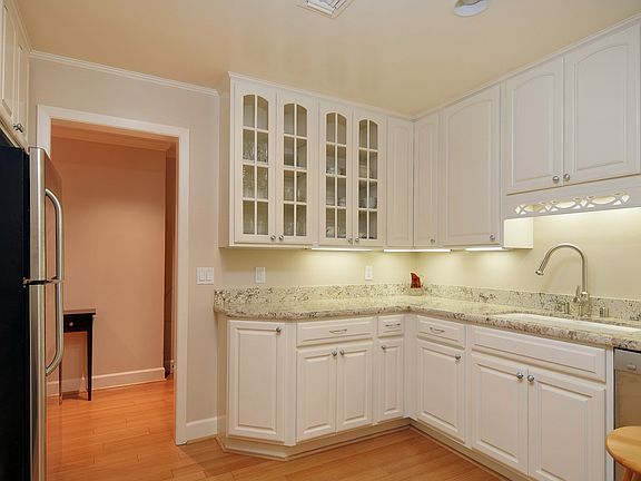 2nd image of 1330 University Dr APT 16