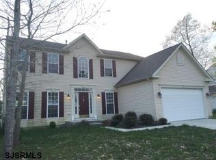 408 Snow Fox Ln, Egg Harbor Township, NJ 08234