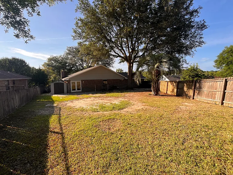 310 Fairwood Dr — Photo 21