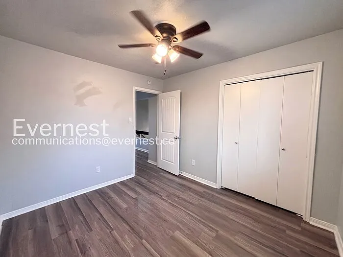 7842 Royan Dr — Photo 21